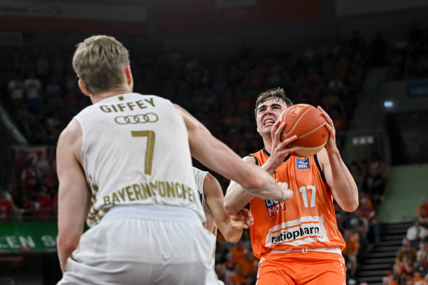 成功是一个 成功是一个